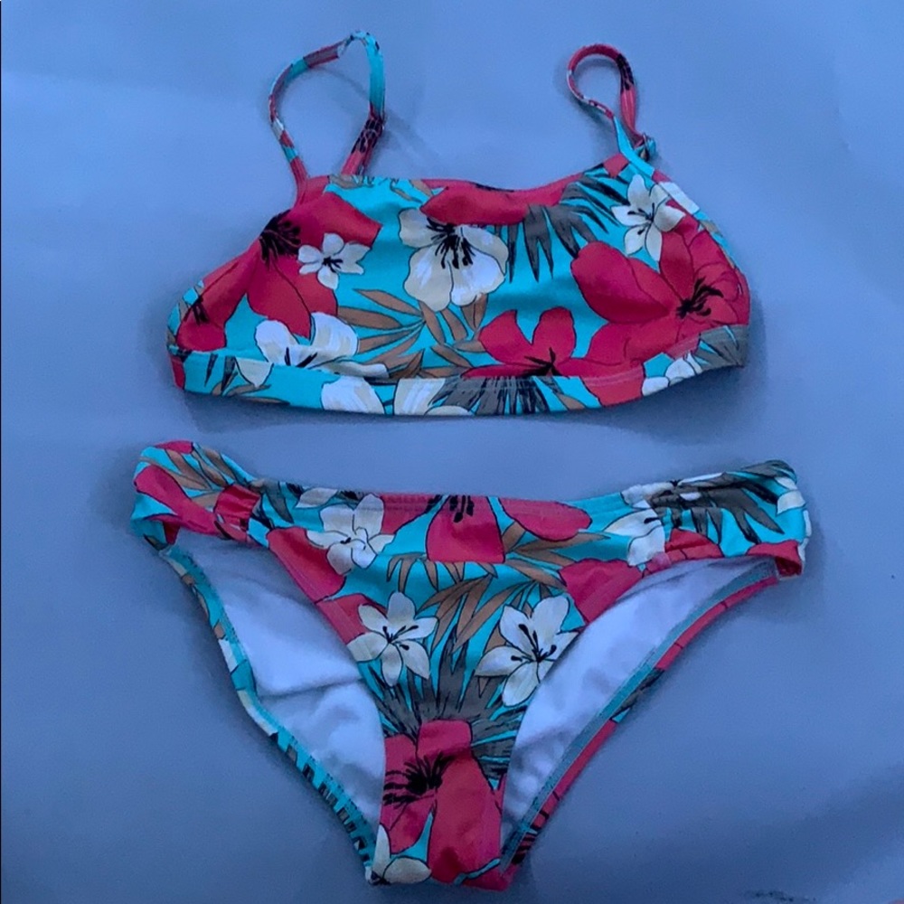 Billabong girls bikini set